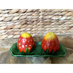 Strawberry Salt&Pepper Shakers with Matching Tray